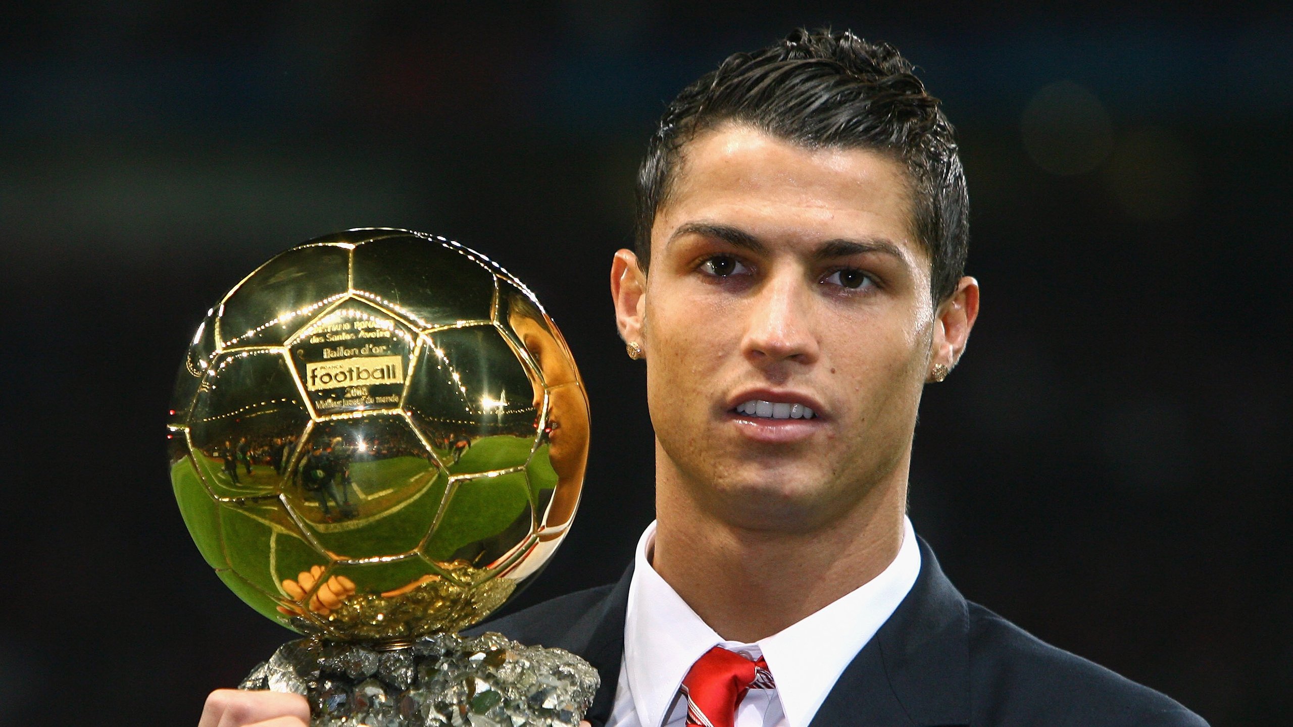 曼联弃将拉什福德安东尼闪耀西甲。，曼联球员拉什福德